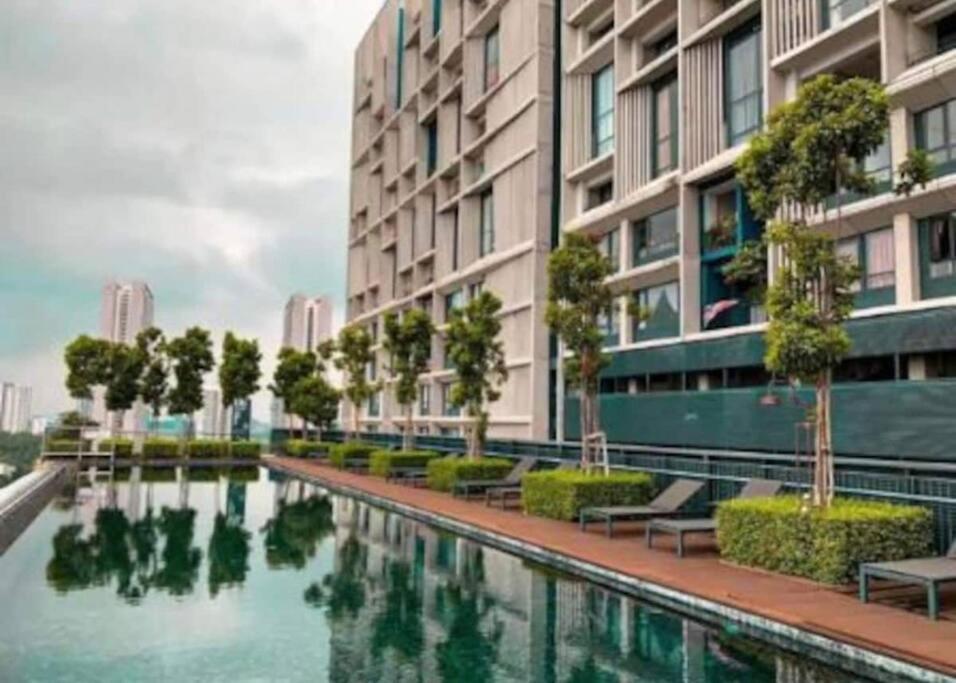 Royal Suite~Tamarind 2Q Bed Cyber Dzsaja Kültér fotó